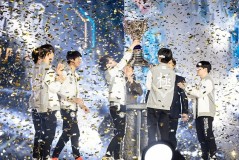 2025LPL赛段落幕：最佳选手、团队荣耀揭晓