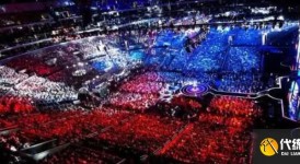 决胜局心理状态解析：JackeyLove的放松打法与团队配合关键